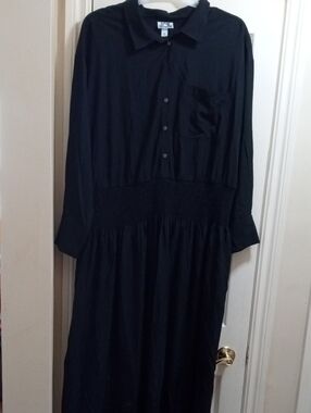 ONE LEFT!!!!!Black Long-Sleeve Smocked-Waist Shirt Dress Light Material